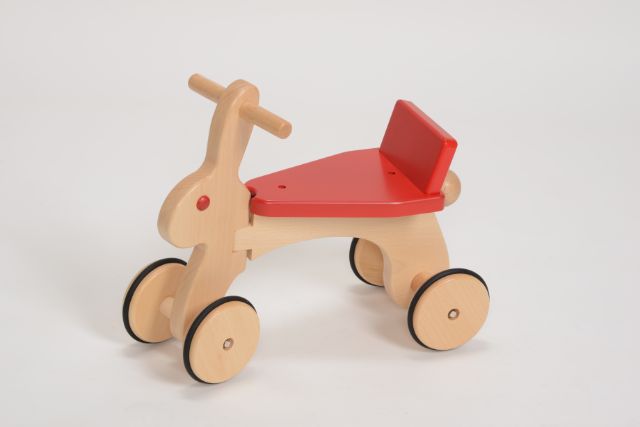 0歳から遊べる木製おもちゃ 手押し車 木馬の選び方 日本製 木製おもちゃ通販 Koide